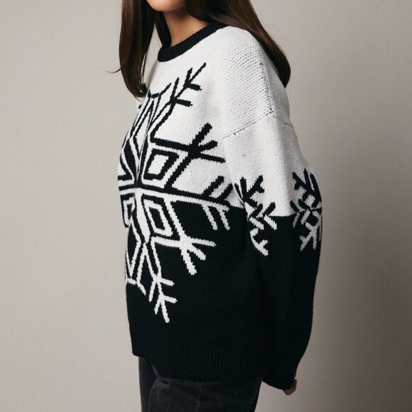 FIRST SNOWFALL KNIT SWEATER - Picture 3 of 3